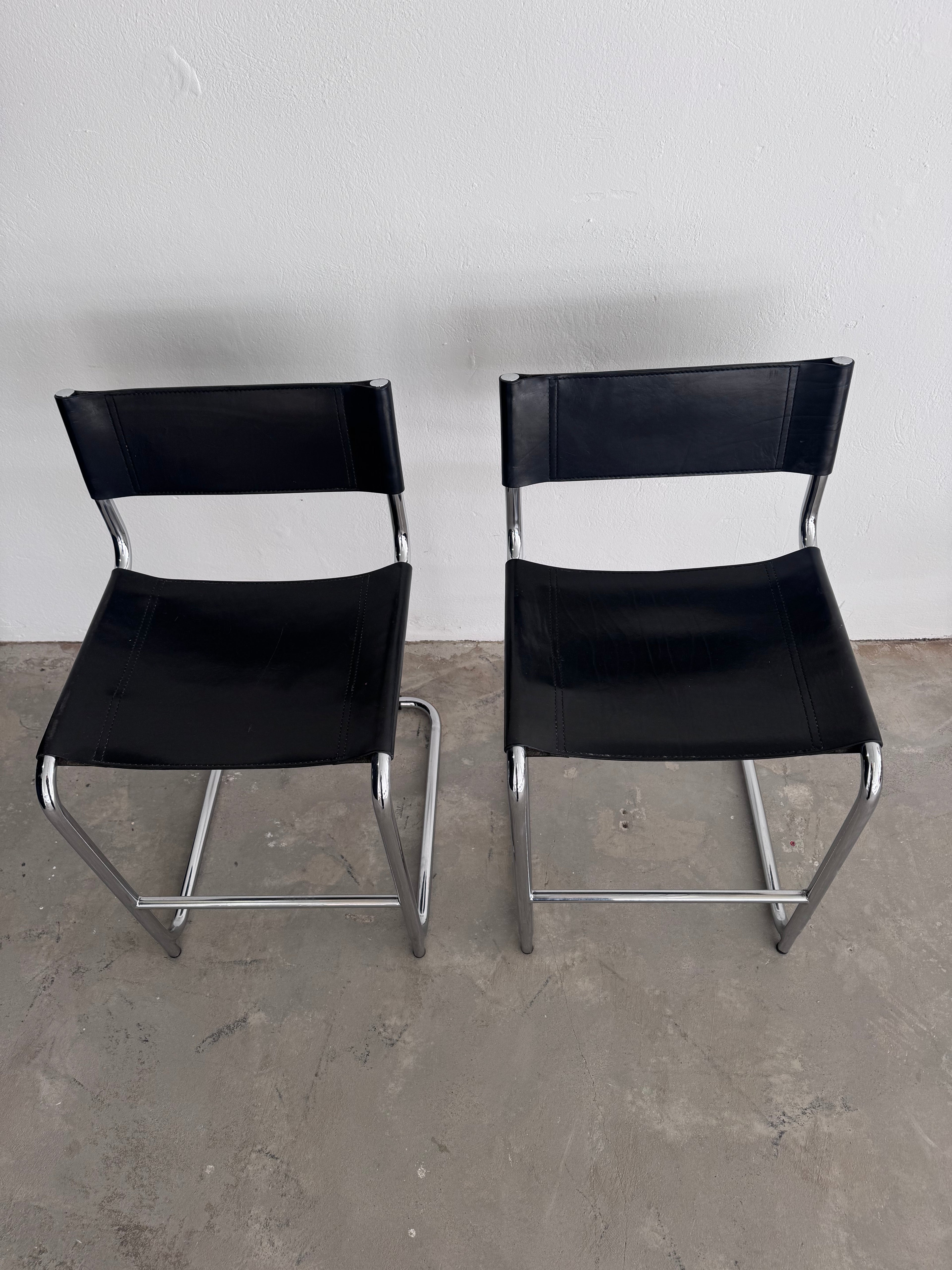 Vintage Cantilever Barhocker im Stil von  Mart Stam Chrom & schwarzes Leder, Mid-Century Modern Barstühle 2er-Set
