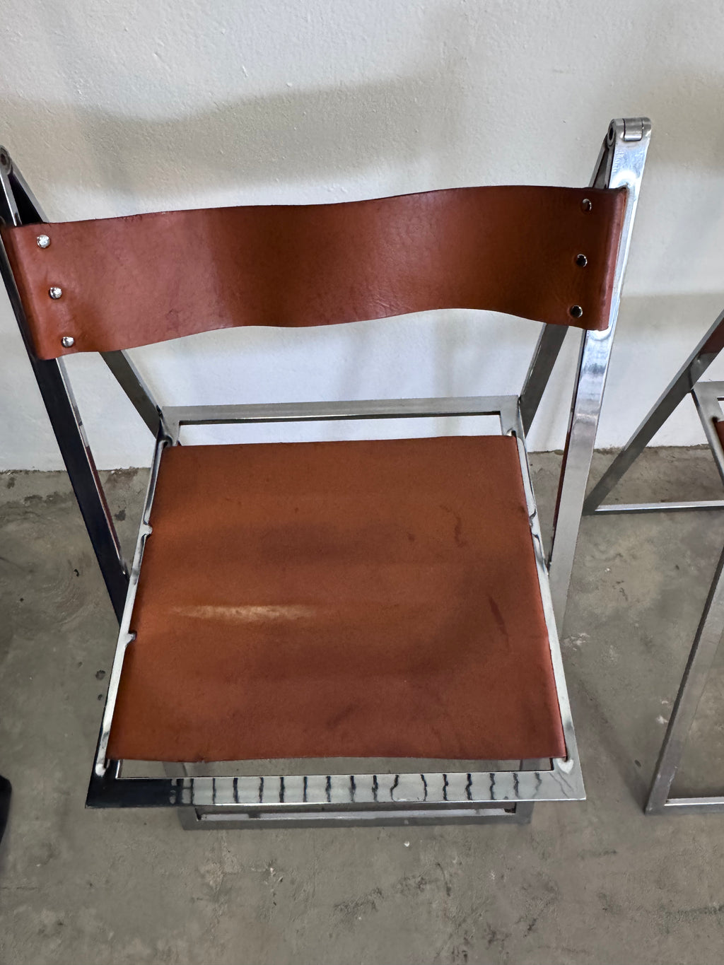 Vintage „Elios“ Klappstühle von Fontoni  Geraci für Lübke Cognac Sattelleder & Chrom – Mid-Century Modern – Restauriert
