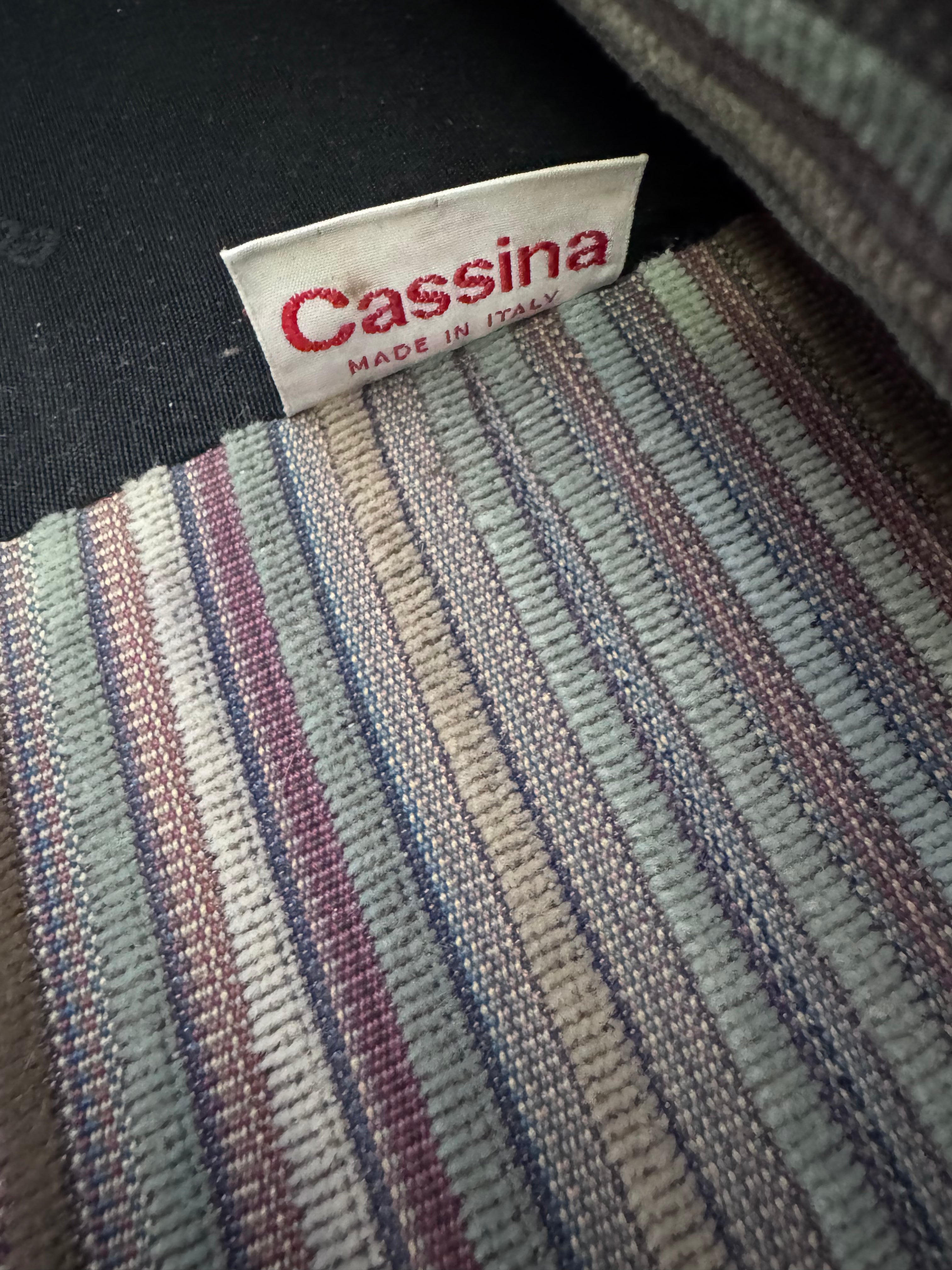 Cassina „Maralunga“ 2-Sitzer Sofa – Vico Magistretti – ikonischer Designklassiker im neuwertigen Zustand