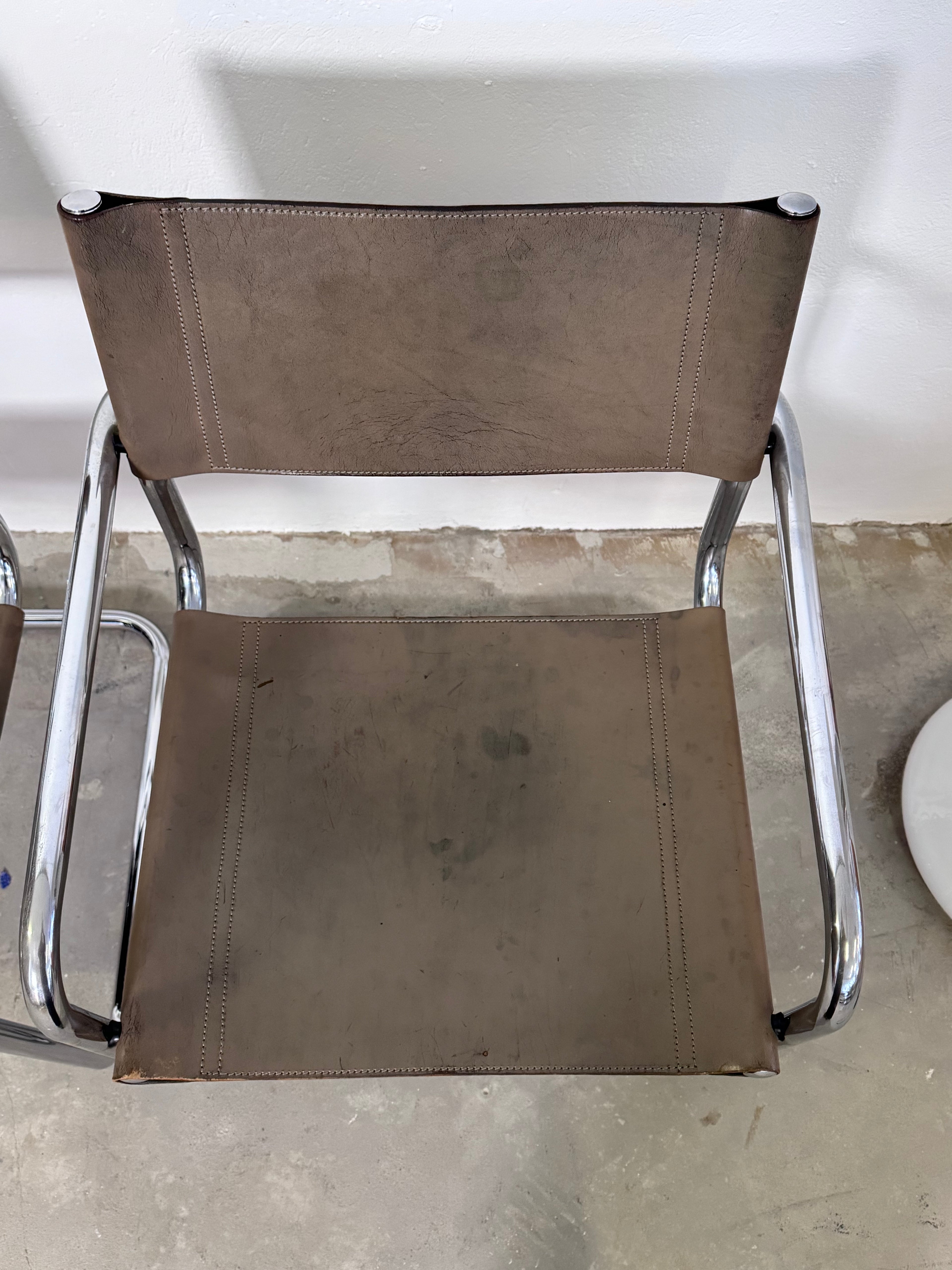 Grauer Modell MG5 Ledersessel von Mart Stam & Marcel Breuer für Matteo Grassi, 1980er