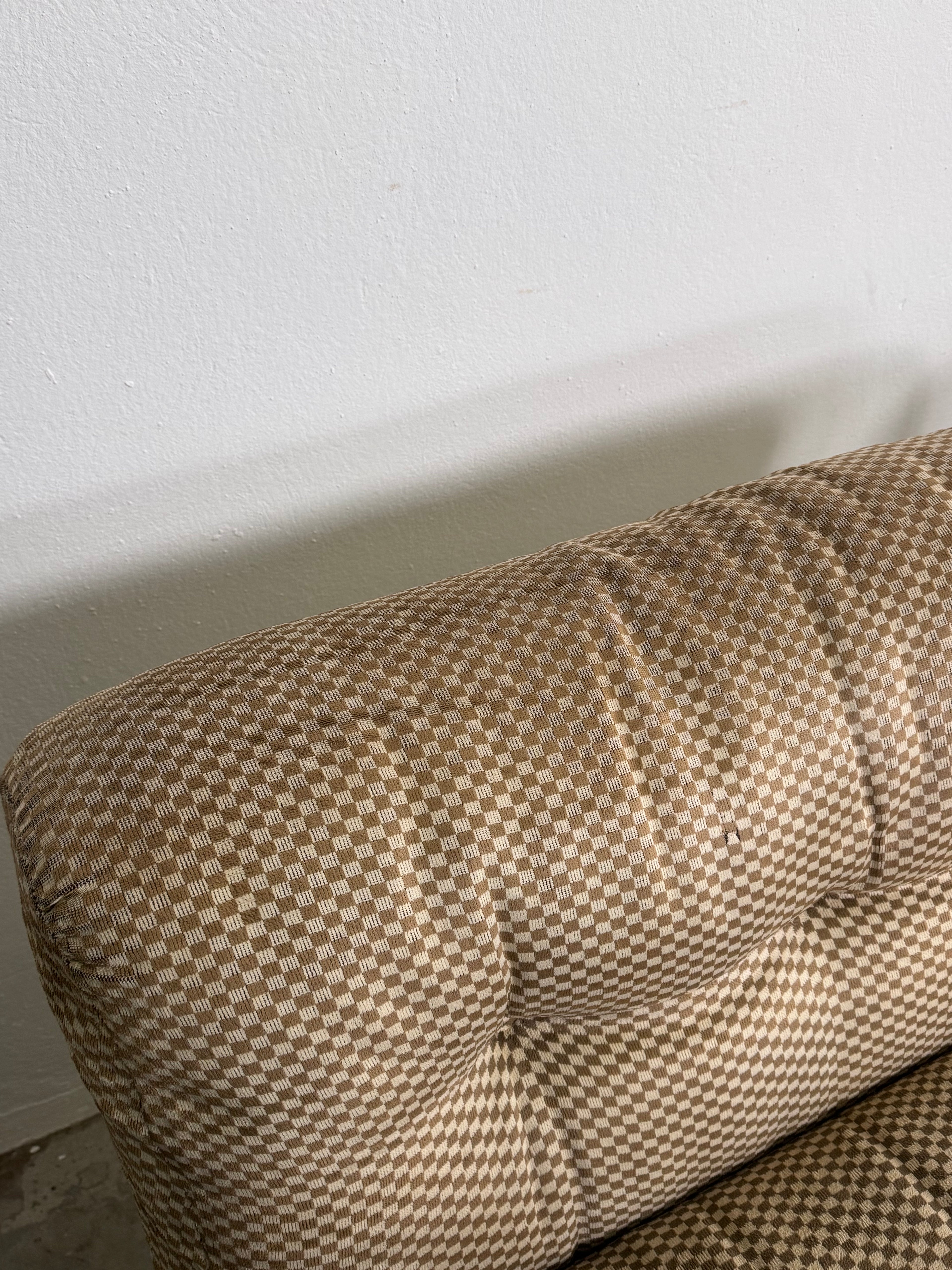 1/2 Amanta armchair Sessel by Mario Bellini originalem beige/cremefarbenem Karo-Bezugsstoff, C&B Italia