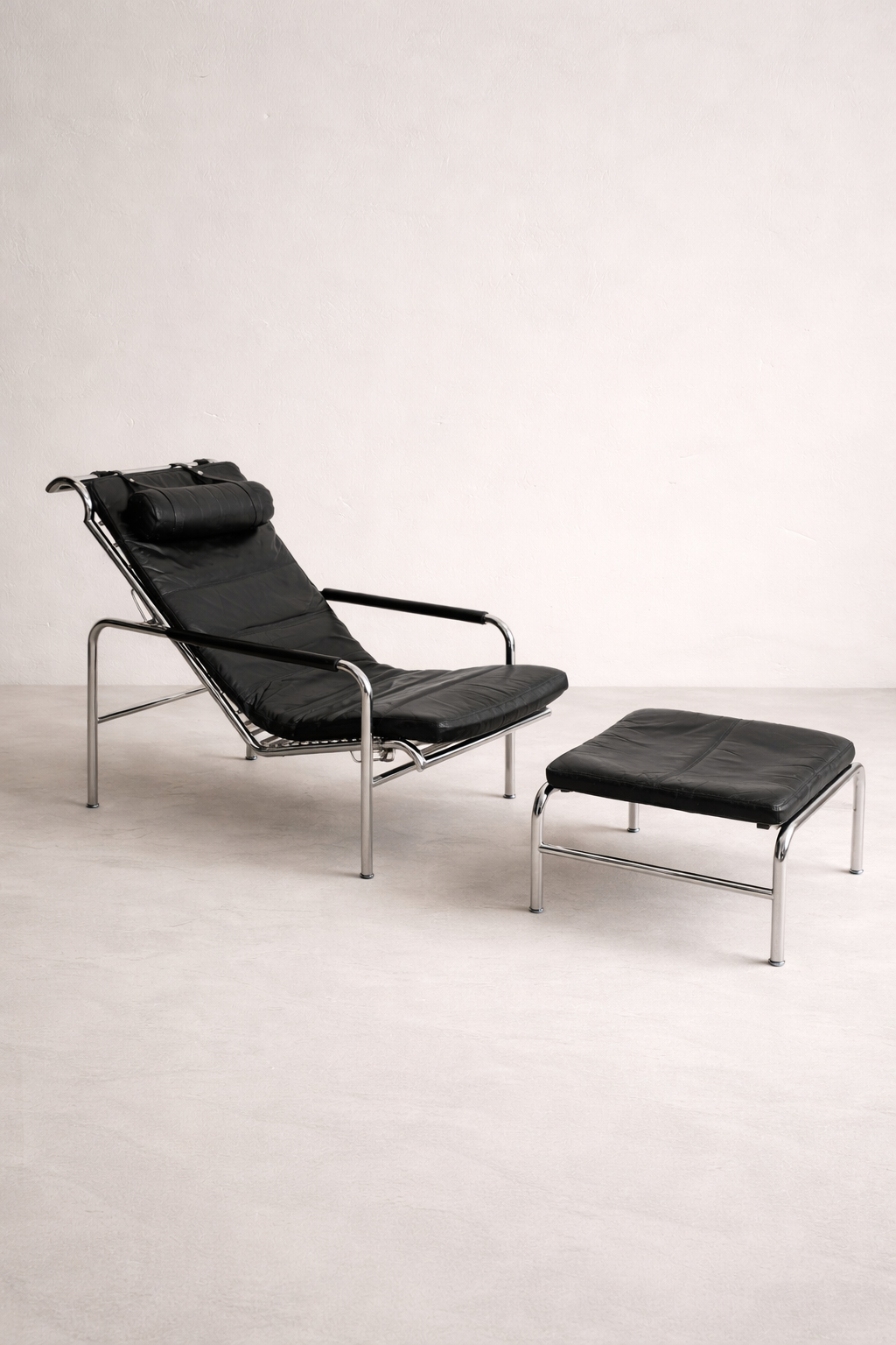 Genni Sessel von Gabriele Mucchi für Zanotta, Leder & Chrom, 1970er, Vintage