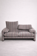 Cassina „Maralunga“ 2-Sitzer Sofa – Vico Magistretti – ikonischer Designklassiker im neuwertigen Zustand