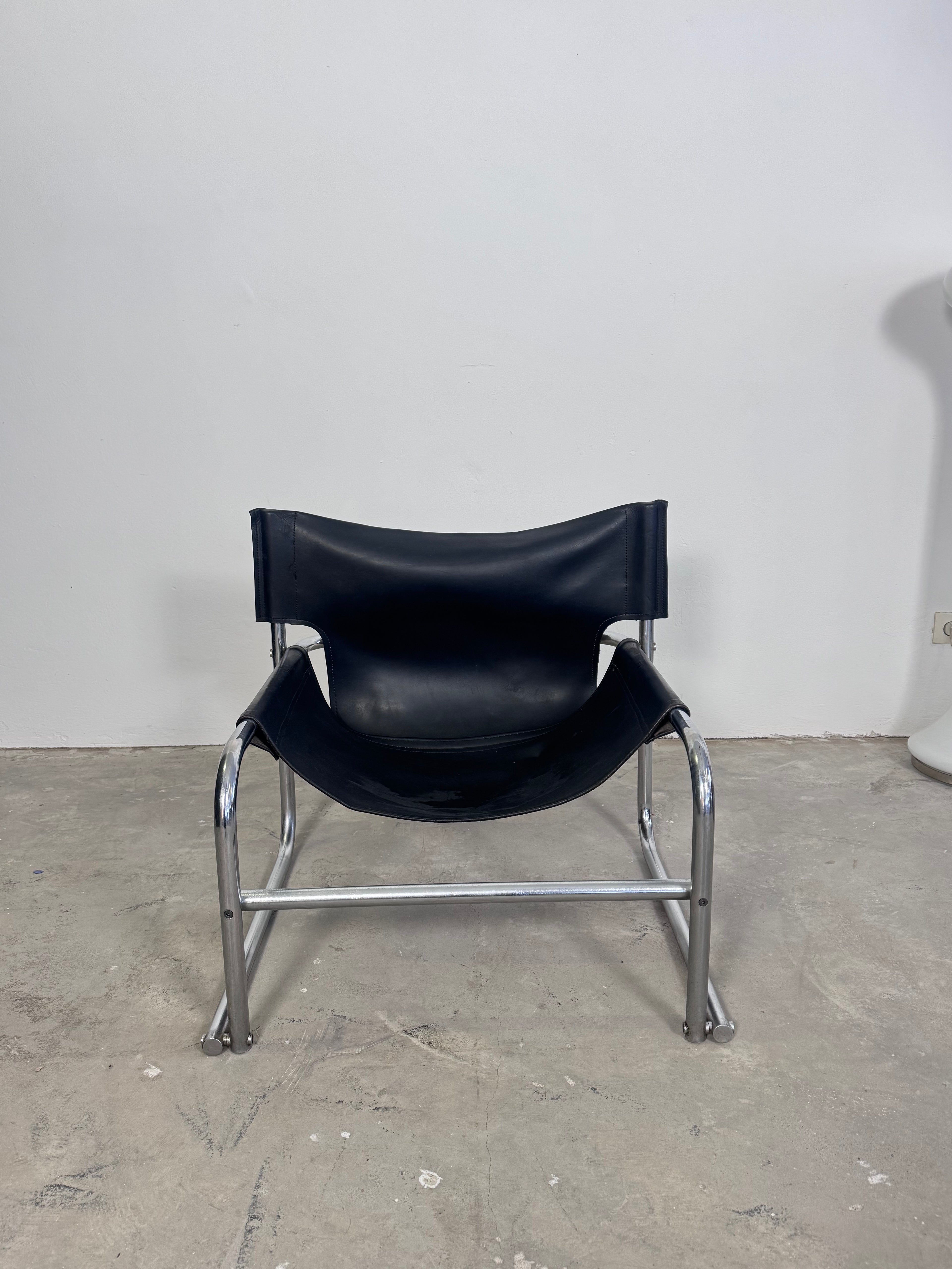 Rodney Kinsman T1 Lounge Chair für OMK, 1960er – Vintage Ledersessel aus Stahlrohr – Mid Century Designklassiker
