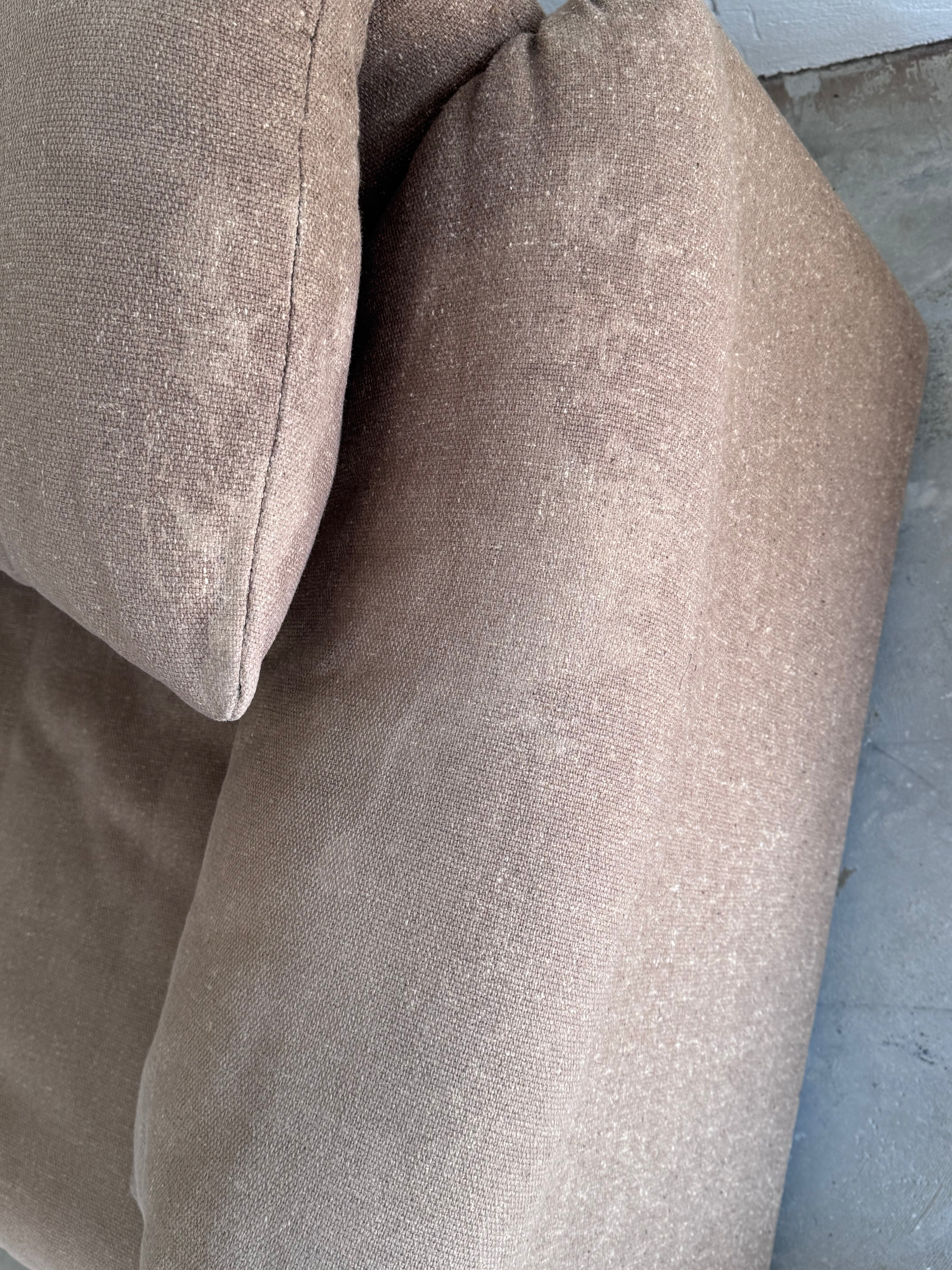 1/2 Cassina Maralunga Sofa 1970er | Vico Magistretti | Vintage Design Klassiker | Leinenbezug | 2er Sofa