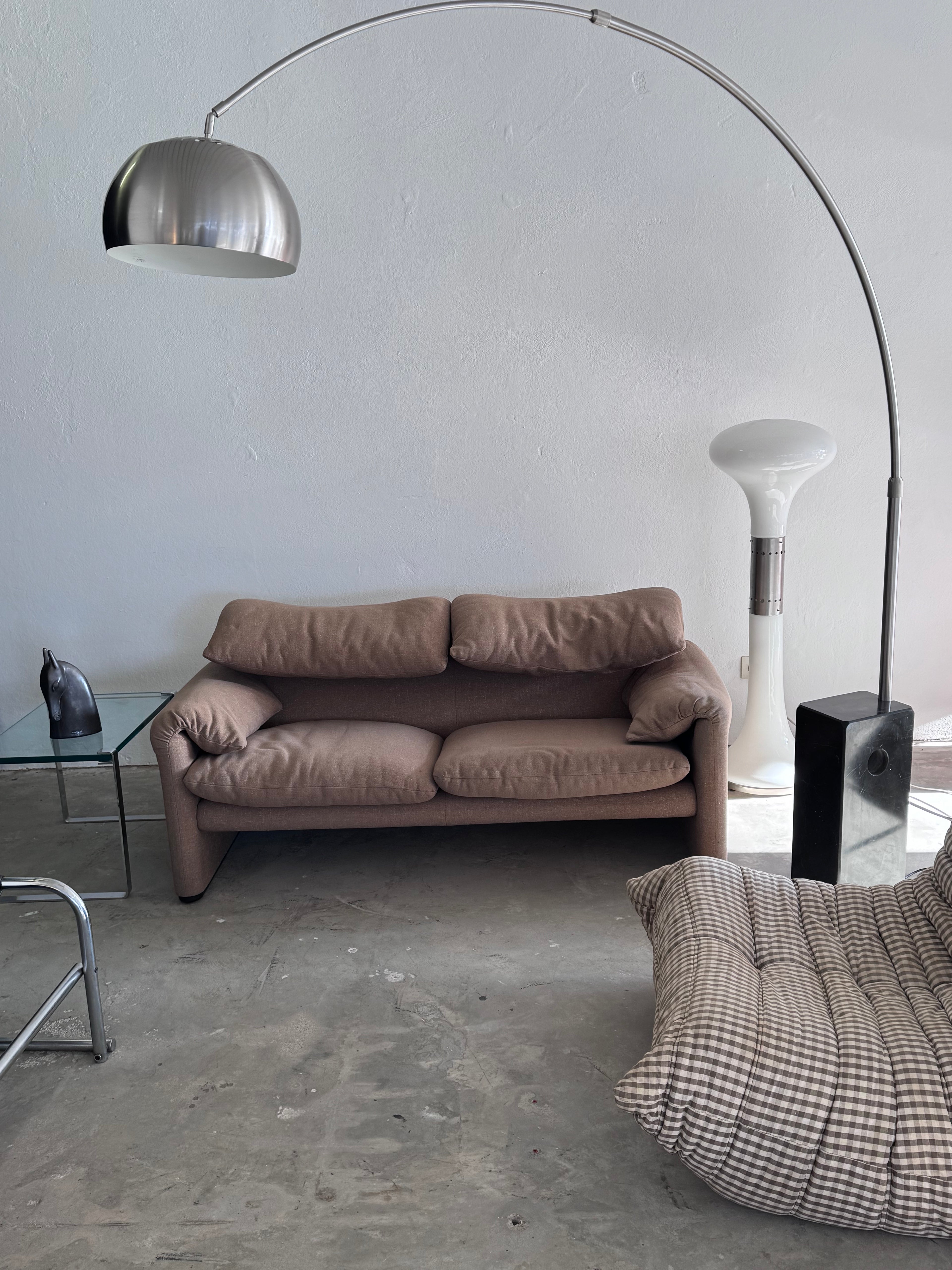 1/2 Cassina Maralunga Sofa 1970er | Vico Magistretti | Vintage Design Klassiker | Leinenbezug | 2er Sofa