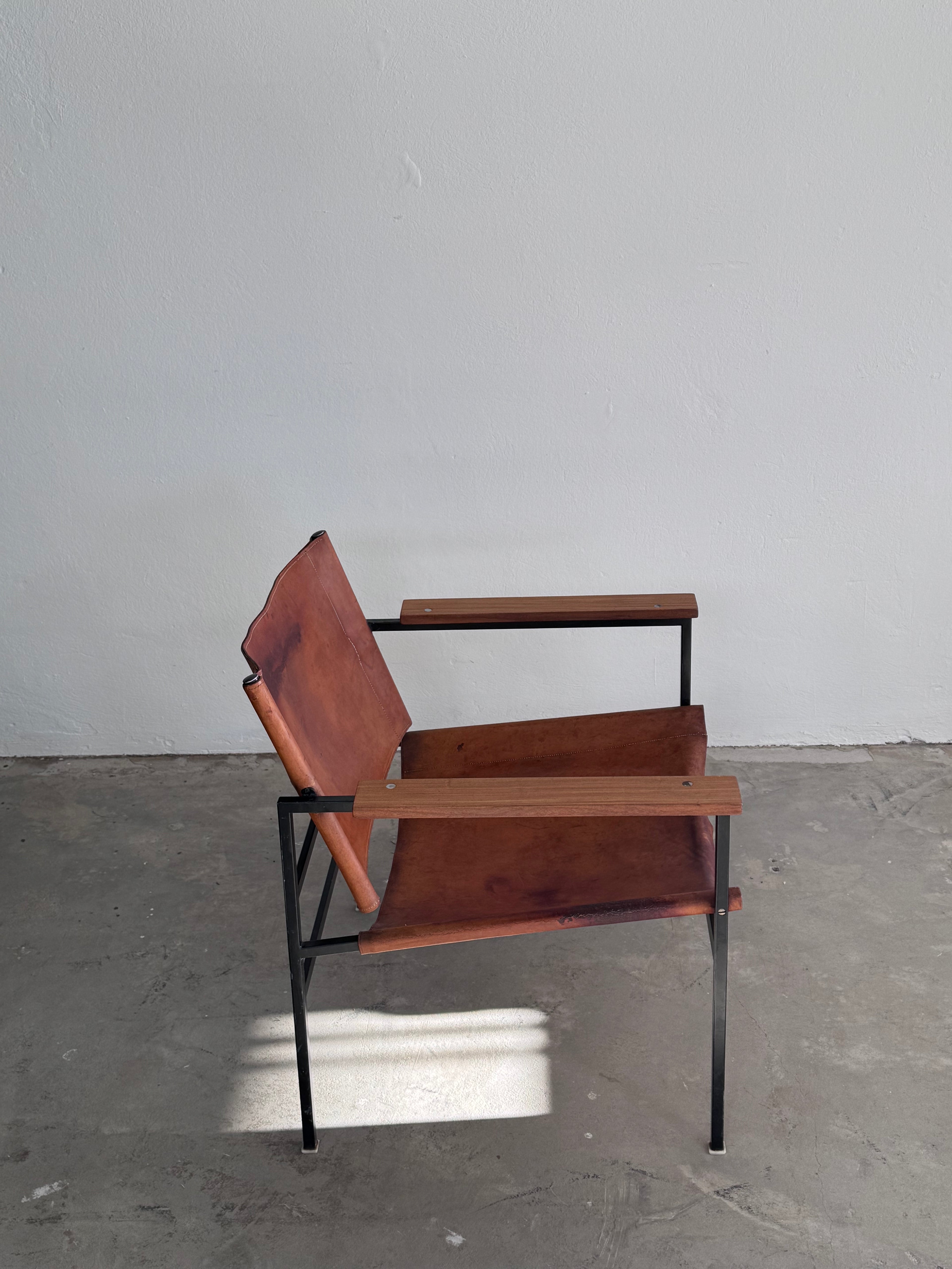 Eddie Harlis für Thonet, ST 805, Sling Lounge Chair aus cognacfarbenem Sattelleder, 1960er/1970er