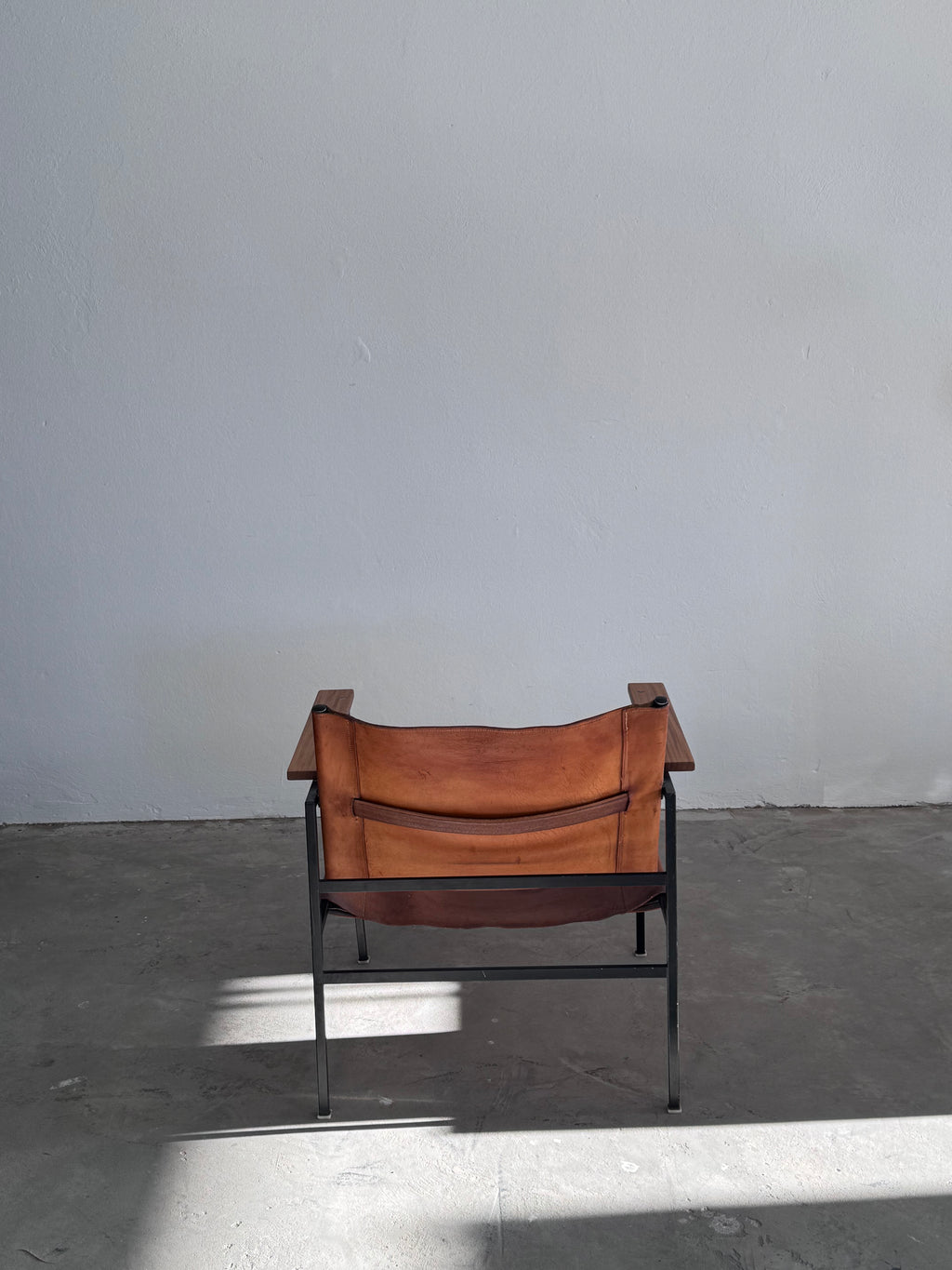 Eddie Harlis für Thonet, ST 805, Sling Lounge Chair aus cognacfarbenem Sattelleder, 1960er/1970er