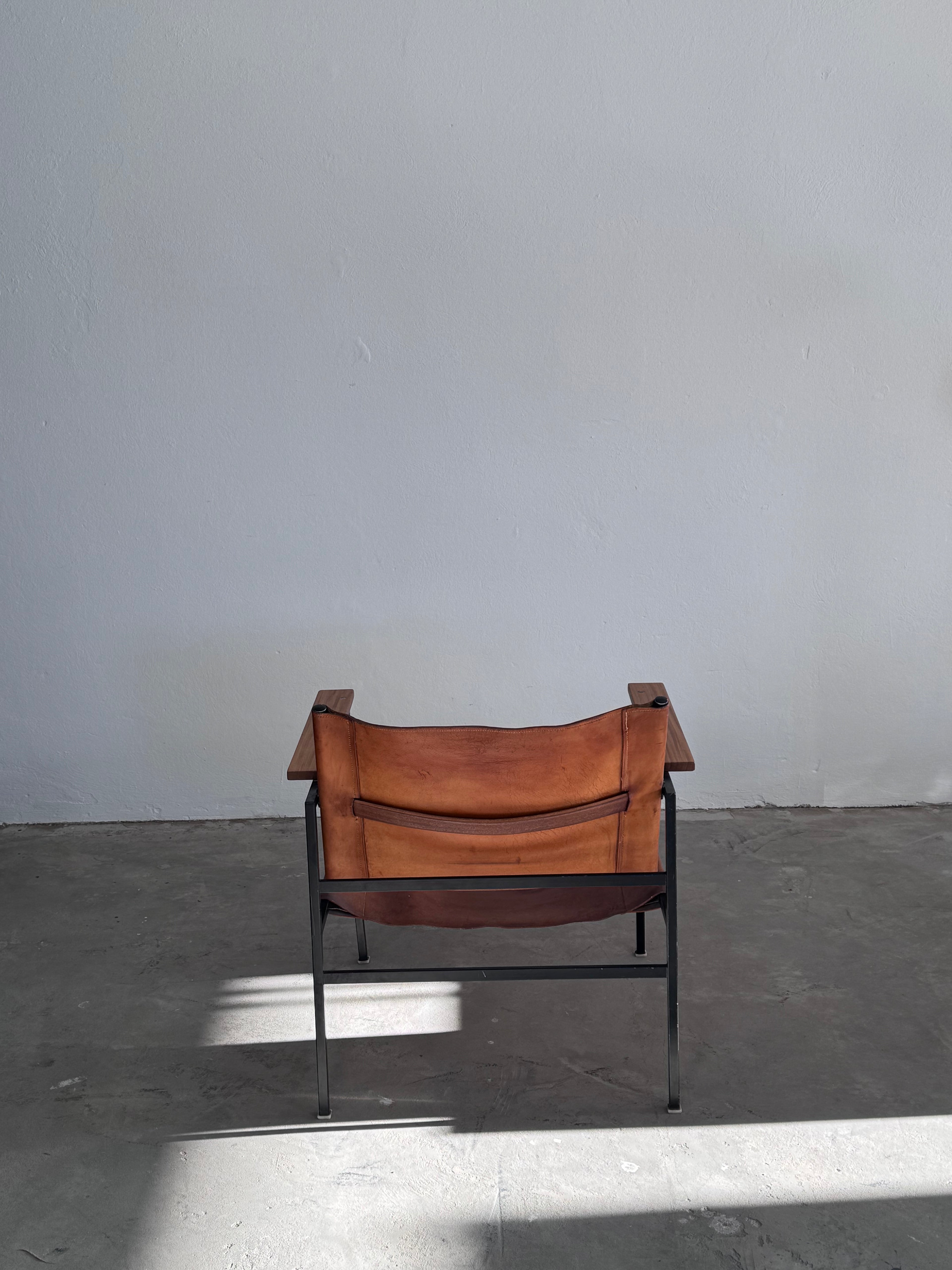 Eddie Harlis für Thonet, ST 805, Sling Lounge Chair aus cognacfarbenem Sattelleder, 1960er/1970er