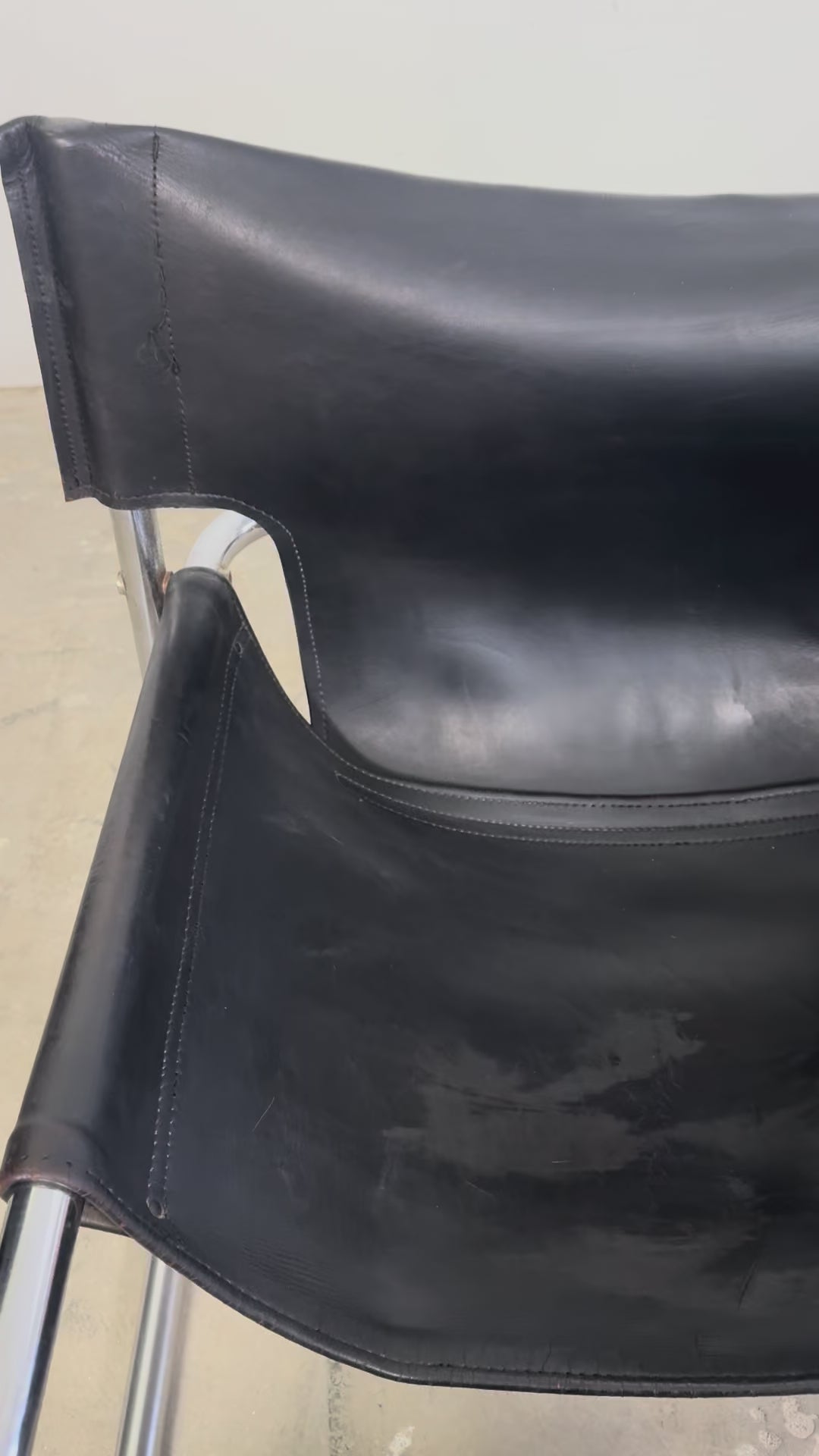 Rodney Kinsman T1 Lounge Chair für OMK, 1960er – Vintage Ledersessel aus Stahlrohr – Mid Century Designklassiker
