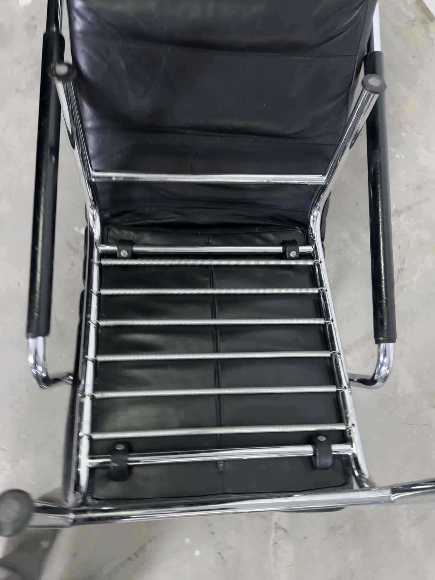 Genni Sessel von Gabriele Mucchi für Zanotta, Leder & Chrom, 1970er, Vintage