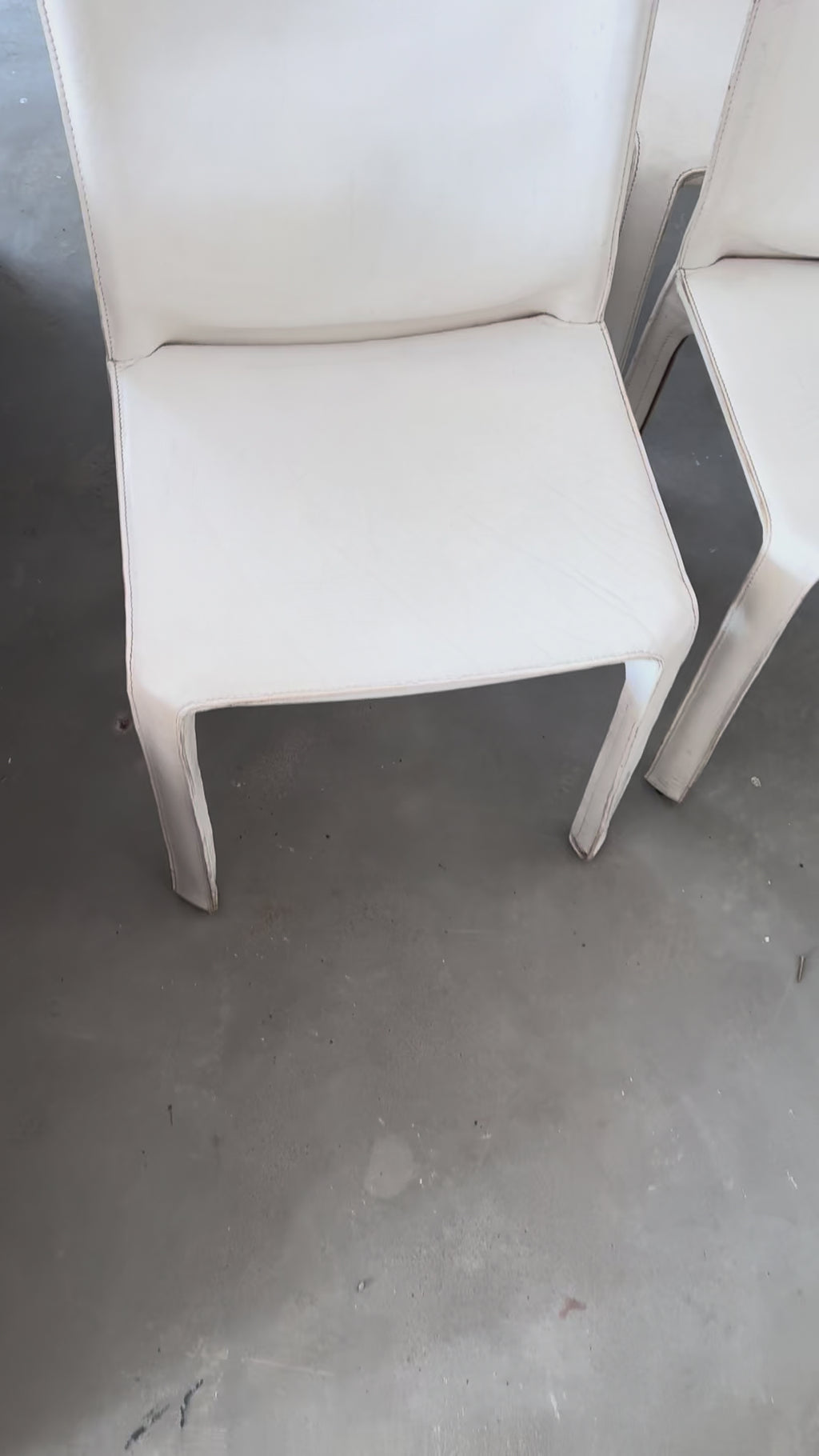 Mario Bellini CAB 412 Stuhl für Cassina | Weißes Leder | 1990er Vintage Designklassiker | Einzelverkauf (6 verfügbar)