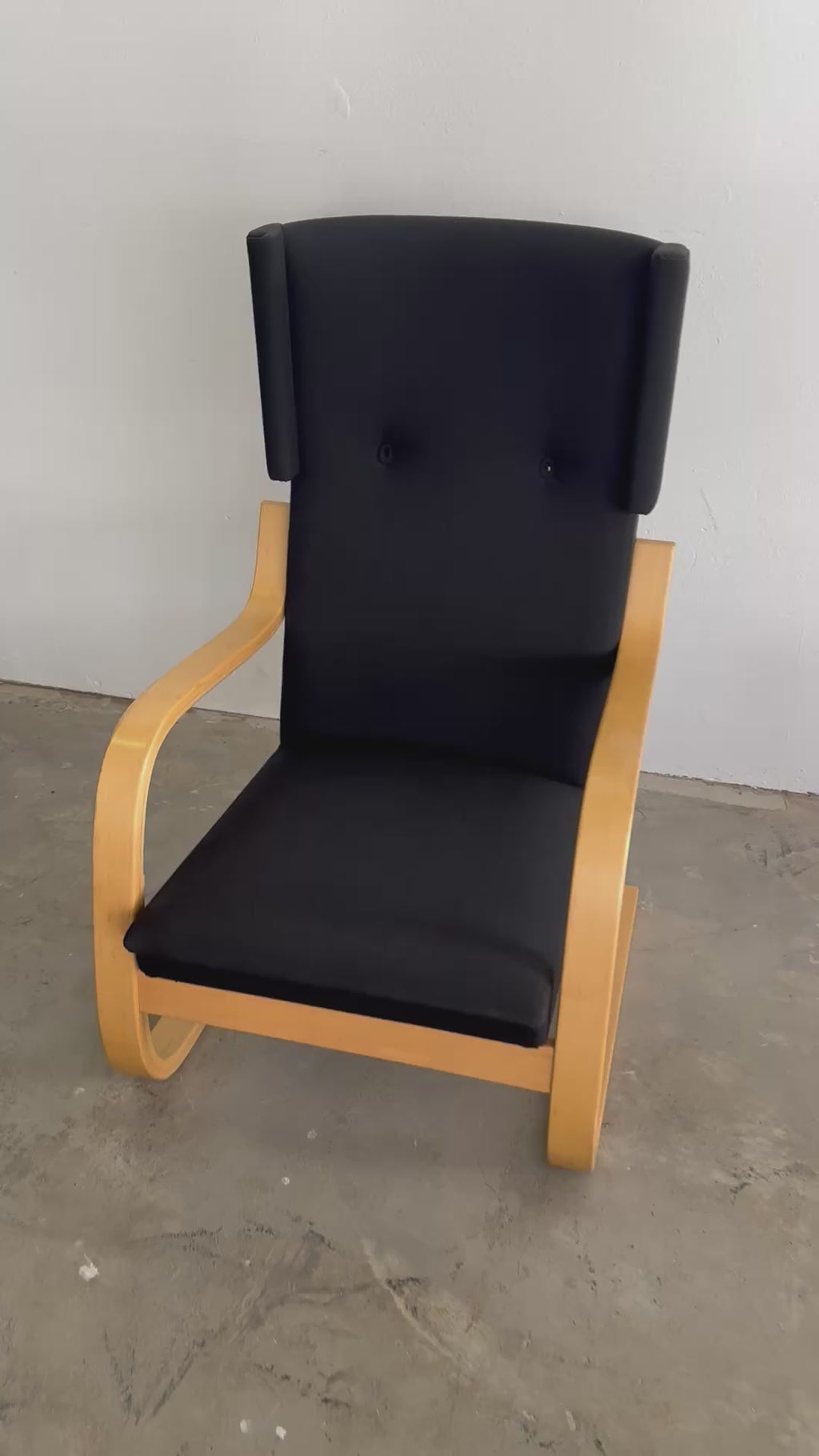 Alvar Aalto 36/401 Freischwinger Sessel für Artek, 1950er – Birke & schwarzer Stoff, Mid-Century Design