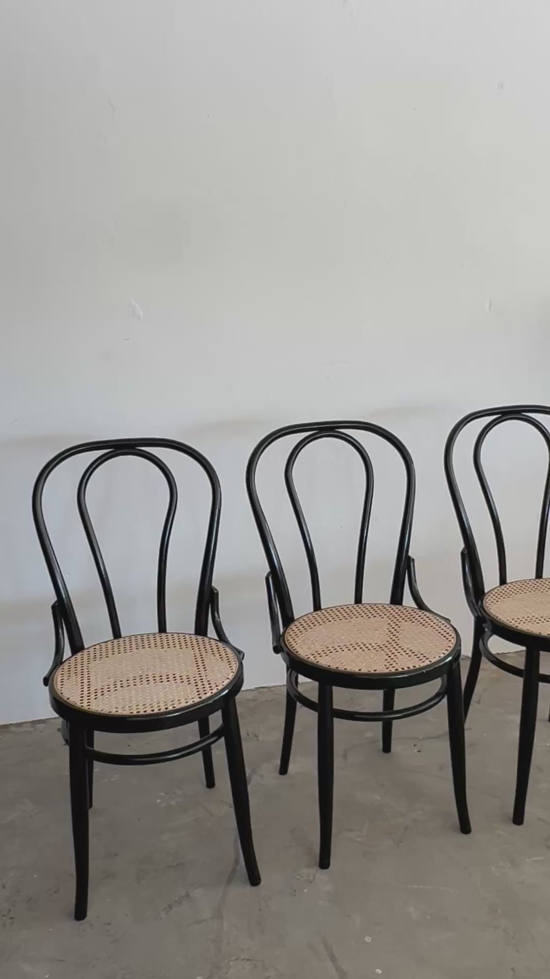 Thonet Nr. 18 Stuhl aus Buchenholz & Wiener Geflecht, 1960er – zugeschrieben Thonet / Herbatschek